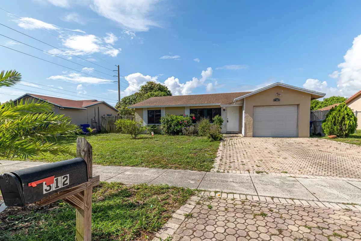 Pompano Beach, FL 33060,312 NW 18 CT