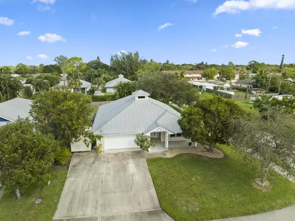 Stuart, FL 34997,5029 SE Jack AVE