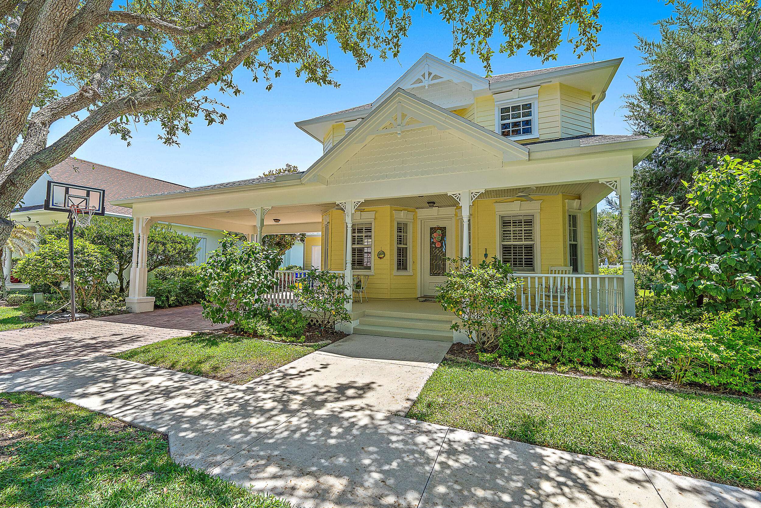 Jupiter, FL 33458,297 Marlberry CIR