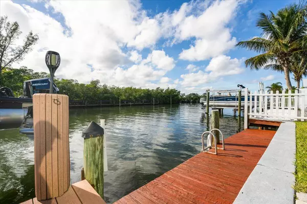 Jensen Beach, FL 34957,10851 S Ocean DR 84