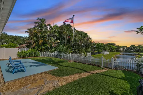 Delray Beach, FL 33444,1071 Delray Lakes DR