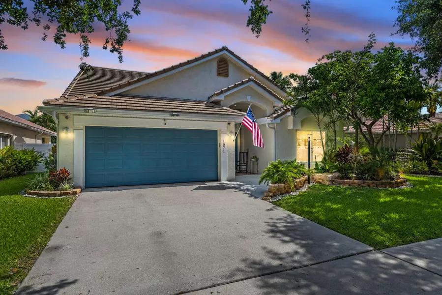 1071 Delray Lakes DR, Delray Beach, FL 33444