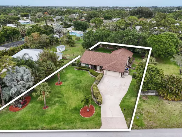 6385 SE Circle ST, Hobe Sound, FL 33455