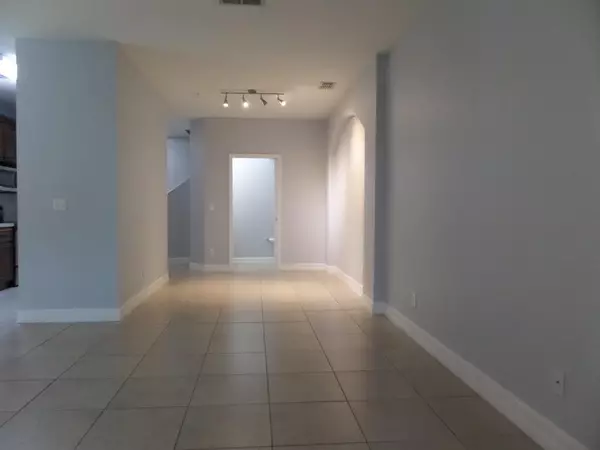 West Palm Beach, FL 33415,829 Pipers Cay DR