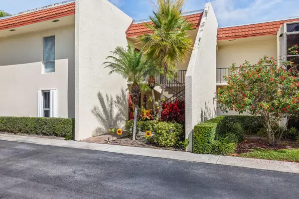 West Palm Beach, FL 33401,1801 Consulate PL 101