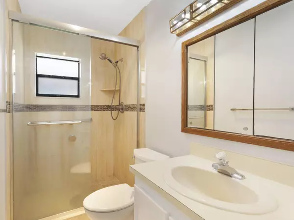 Boynton Beach, FL 33436,4630 Rosewood Tree CT B