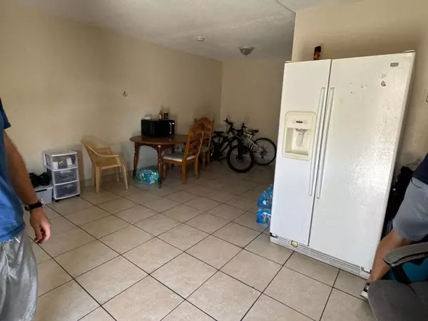 Lake Worth Beach, FL 33460,412 S F ST