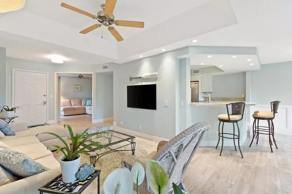 Juno Beach, FL 33408,204 Sea Oats DR D