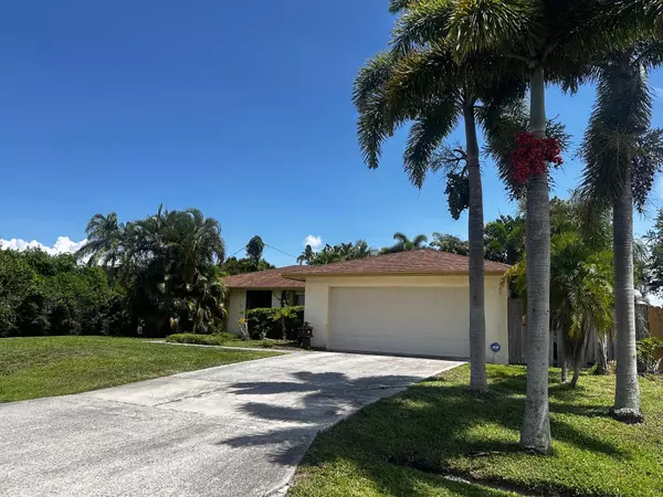 782 SE Norcross AVE, Port Saint Lucie, FL 34983