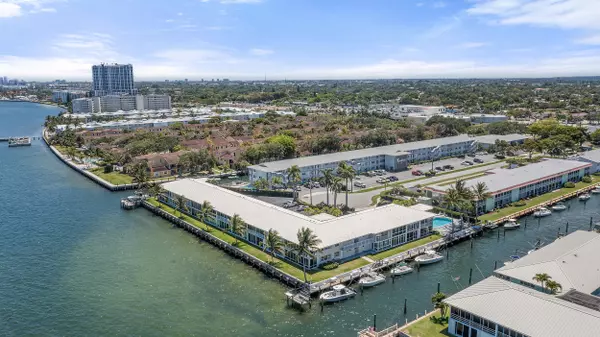 North Palm Beach, FL 33408,117 Lehane TER 210