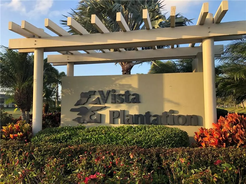 Vero Beach, FL 32966,18 Plantation DR 203