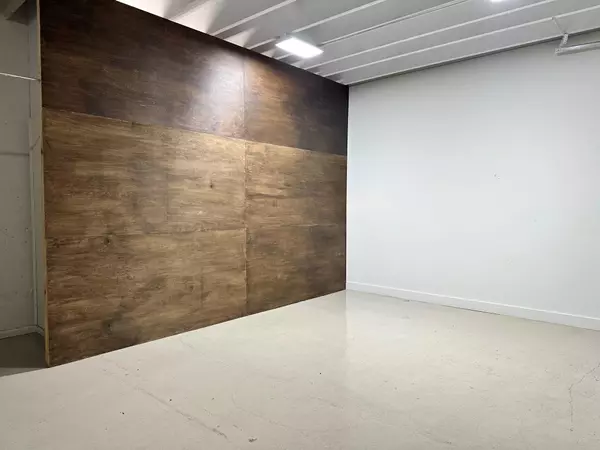1211 Okeechobee RD 13, West Palm Beach, FL 33401