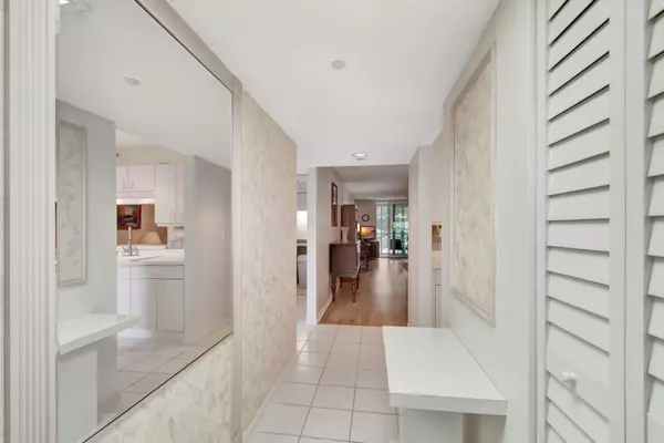 Lake Worth, FL 33467,4734 Lucerne Lakes BLVD 304