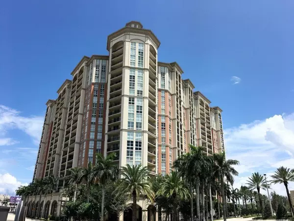 West Palm Beach, FL 33401,550 Okeechobee BLVD Uph-15