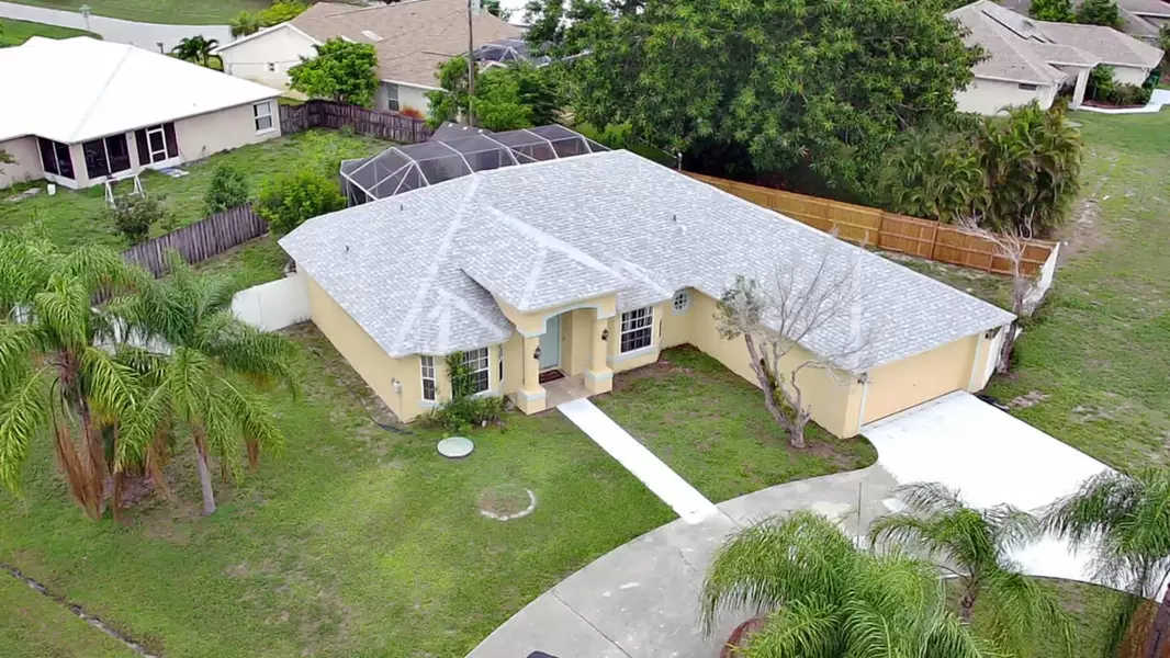 4630 NW Bighorn AVE, Port Saint Lucie, FL 34983