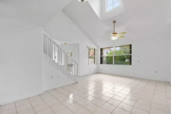 Lake Clarke Shores, FL 33406,8111 Northboro CT 11b