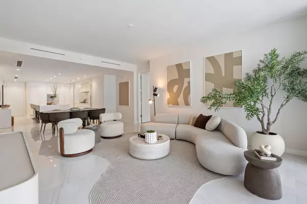 220 SE Mizner BLVD 611, Boca Raton, FL 33432