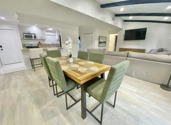 Boynton Beach, FL 33435,556 SW 24th AVE