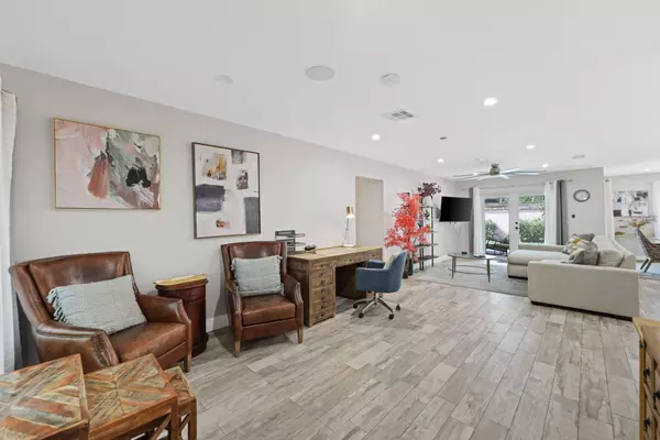 Delray Beach, FL 33444,513 Curlew RD