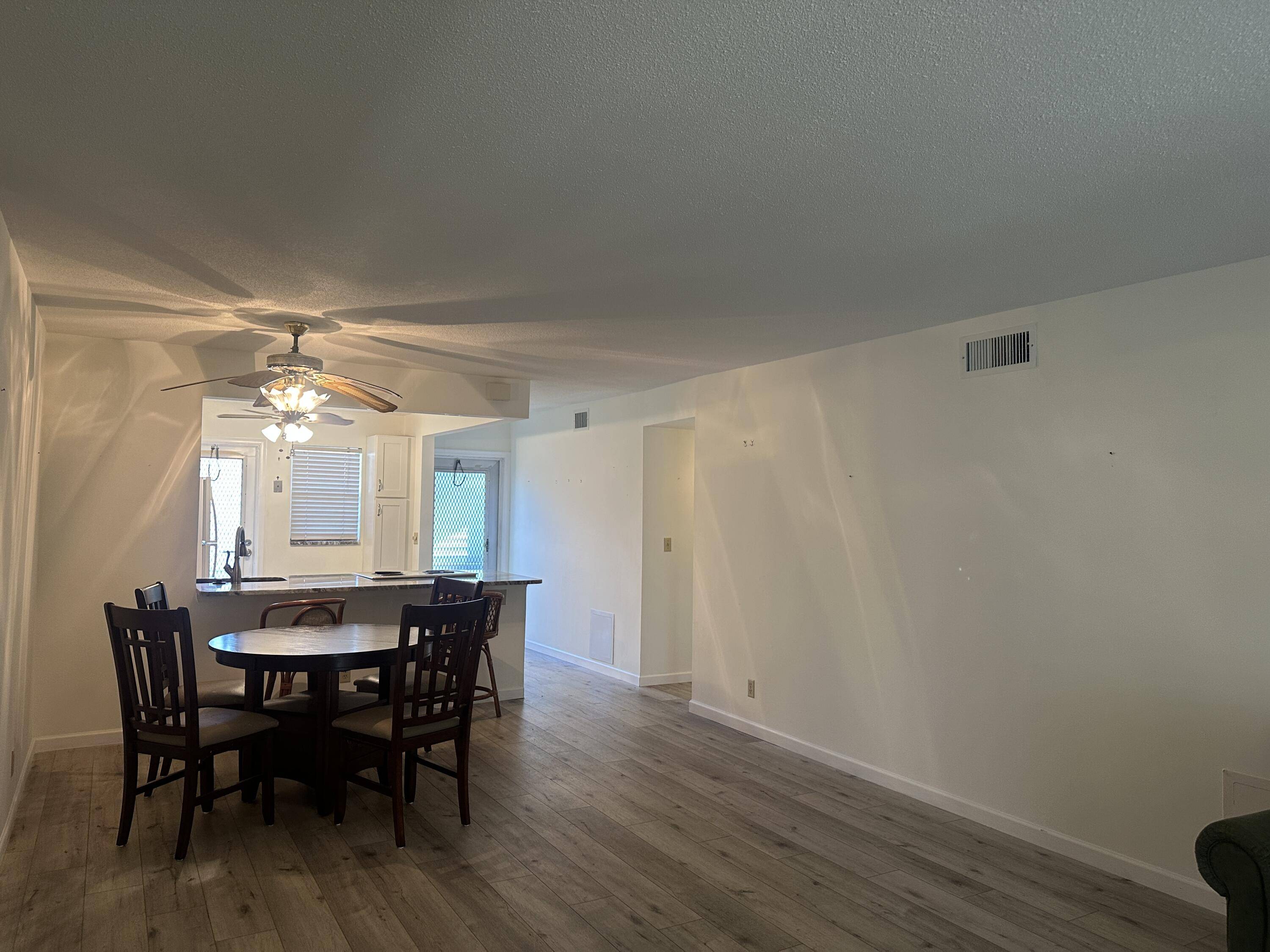 Boynton Beach, FL 33435,2102 NE 1st Way 101