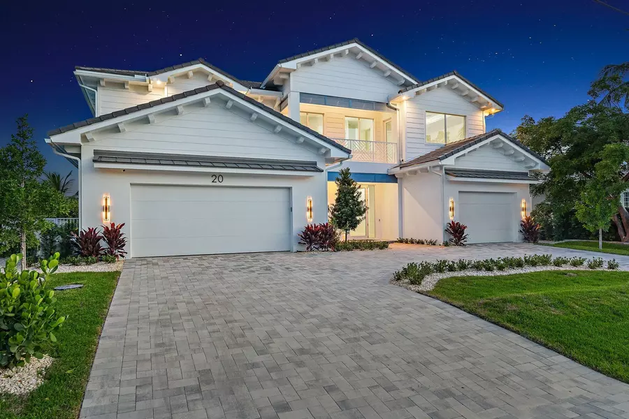 20 Tradewinds CIR, Tequesta, FL 33469