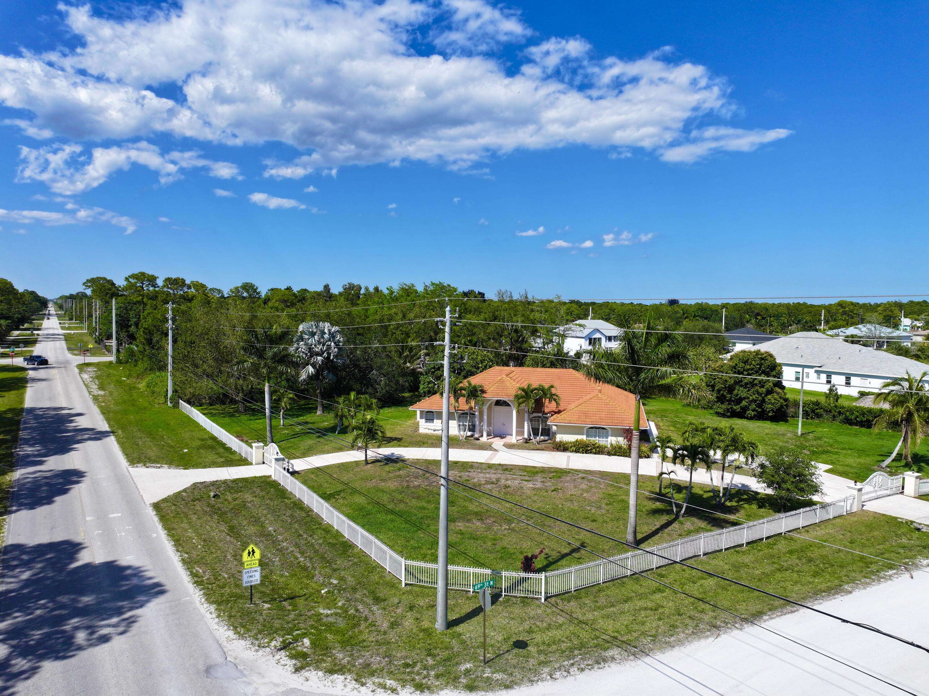 Loxahatchee, FL 33470,17477 N 69th ST