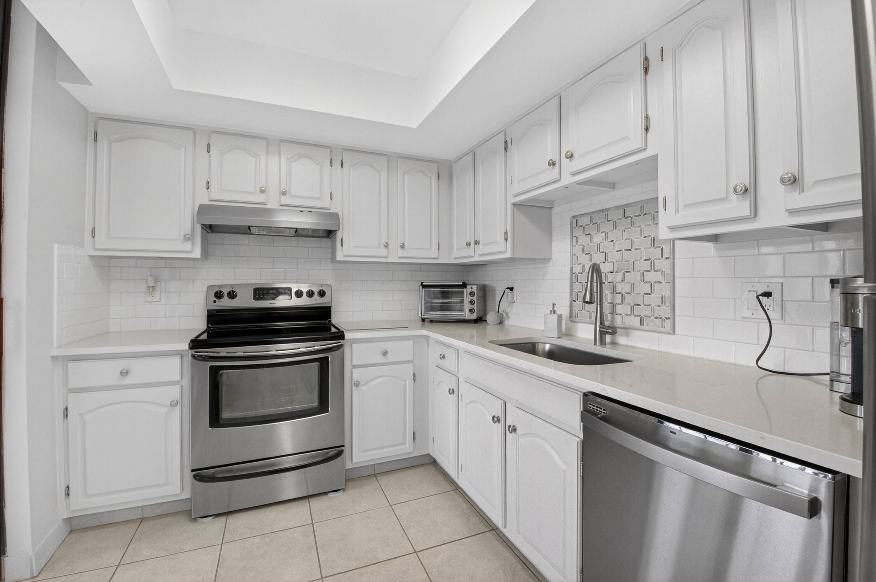 Boca Raton, FL 33434,6815 Willow Wood DR 4022