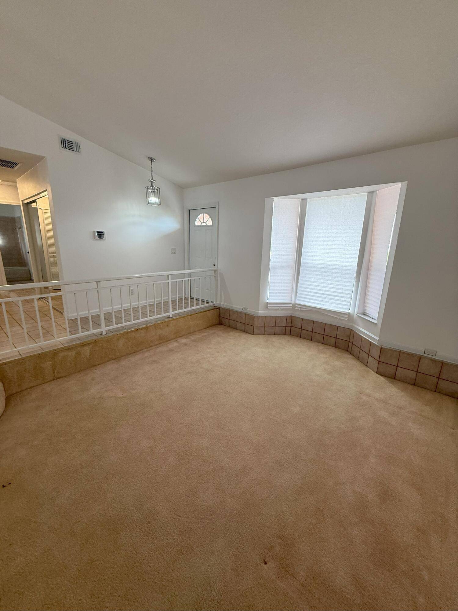 West Palm Beach, FL 33401,1334 N Mangonia DR