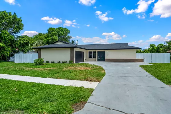 West Palm Beach, FL 33407,1637 40th ST