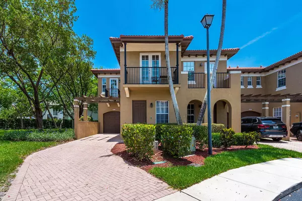 Coconut Creek, FL 33073,6911 Julia Gardens DR