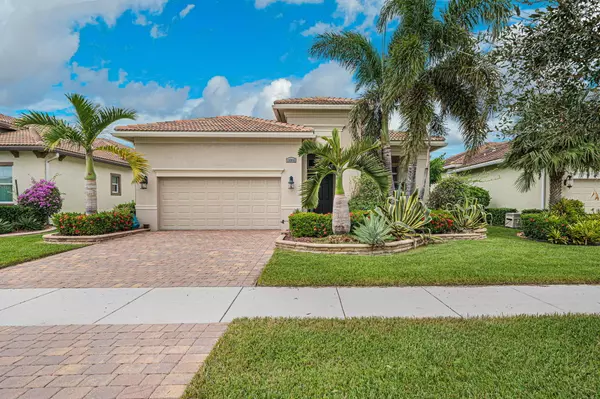 18006 SW Cosenza WAY, Port Saint Lucie, FL 34986