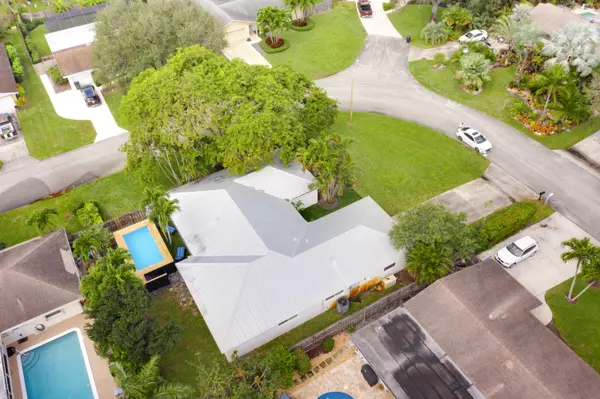 Palm Beach Gardens, FL 33410,4430 N Daffodil CIR