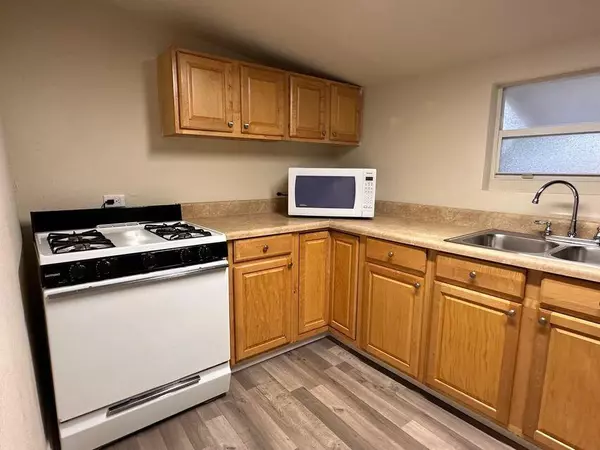 Lake Worth Beach, FL 33460,808 N Palmway A