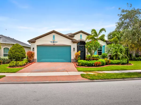 11187 SW Lake Park DR, Port Saint Lucie, FL 34987