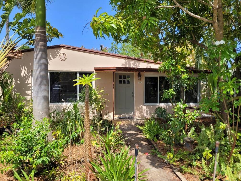 1724 NE 16th TER (Front House), Fort Lauderdale, FL 33305