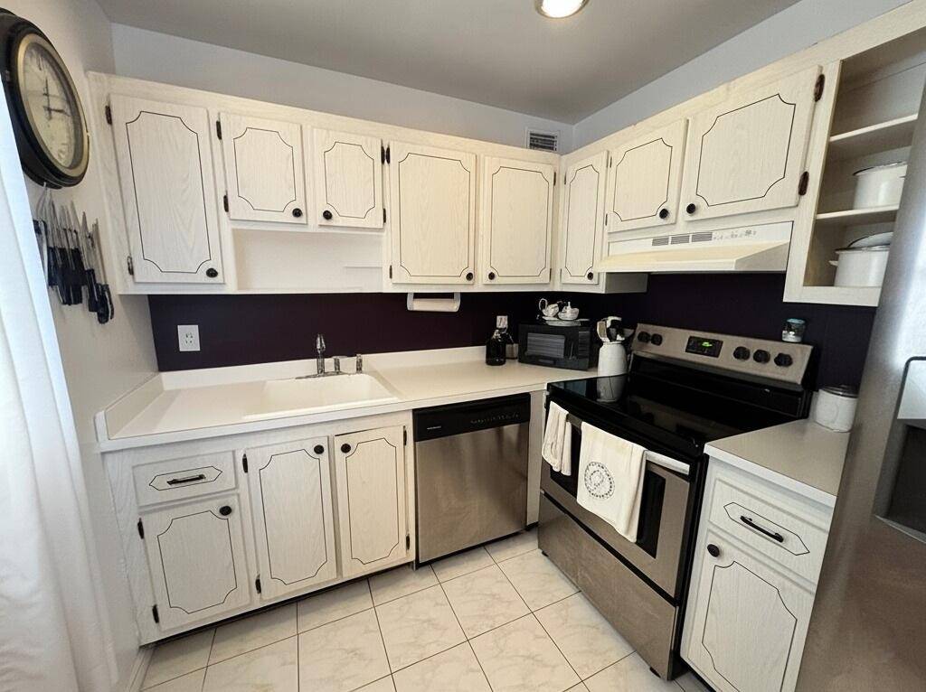 521 Saxony K, Delray Beach, FL 33446