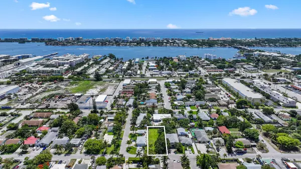 Lantana, FL 33462,614 N 5th ST