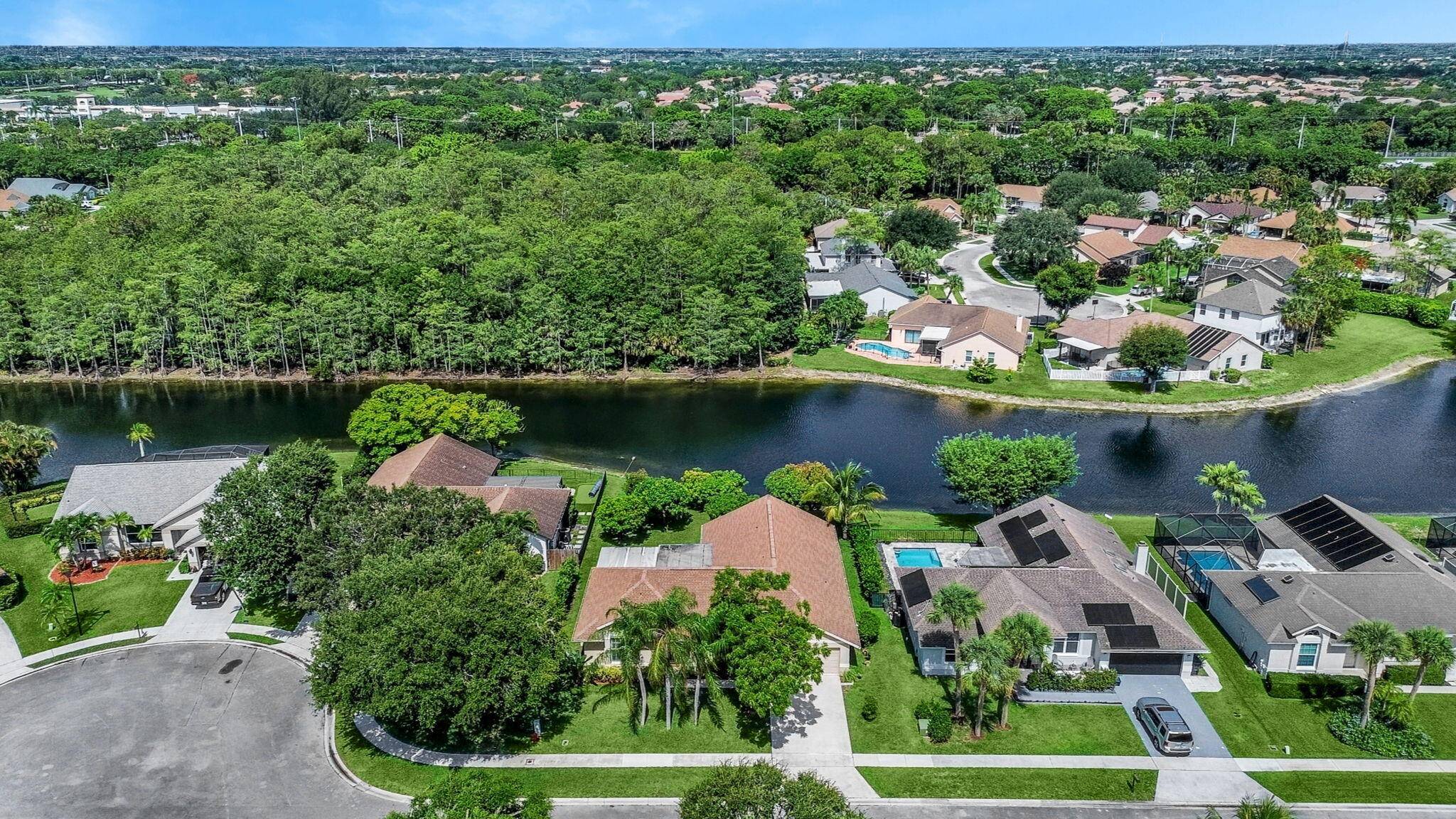 3637 Cypress Wood CT, Lake Worth, FL 33467