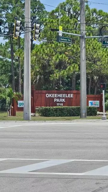 Greenacres, FL 33413,1652 Crooked Stick WAY