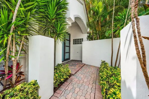 Boca Raton, FL 33496,3418 NW 51st PL