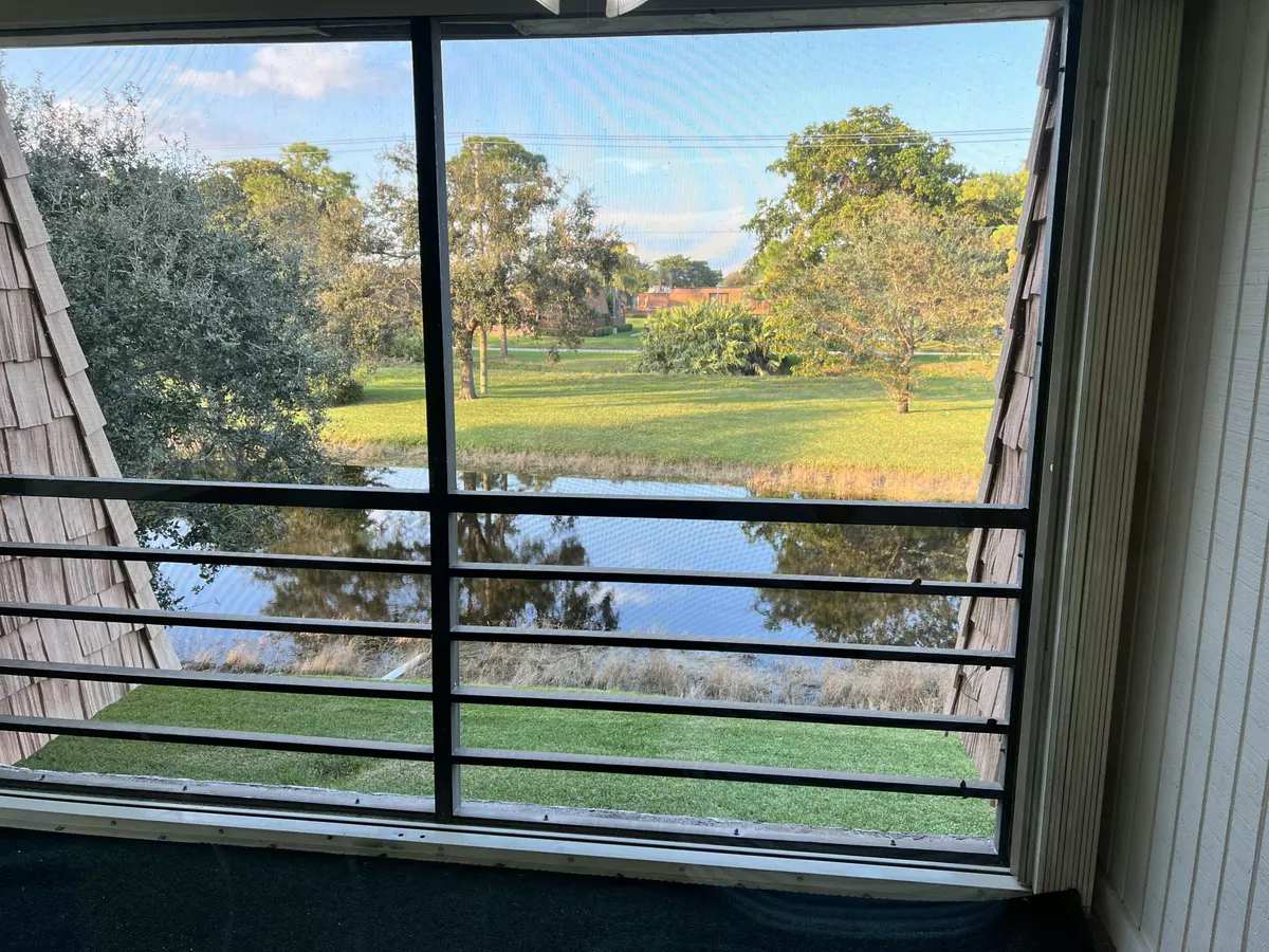 Greenacres, FL 33463,4149 Oak DR