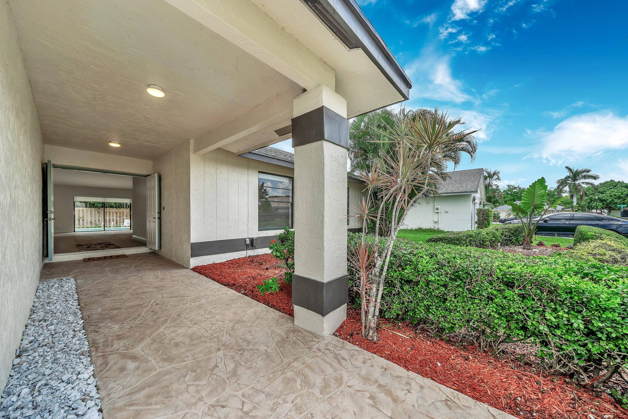 Boca Raton, FL 33434,9817 Majorca PL
