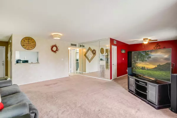 Lake Worth, FL 33467,3154 Via Poinciana 409