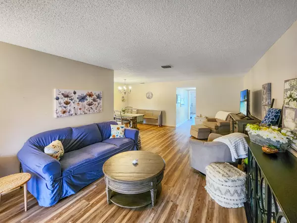 Fort Pierce, FL 34982,1744 Lakefront BLVD C