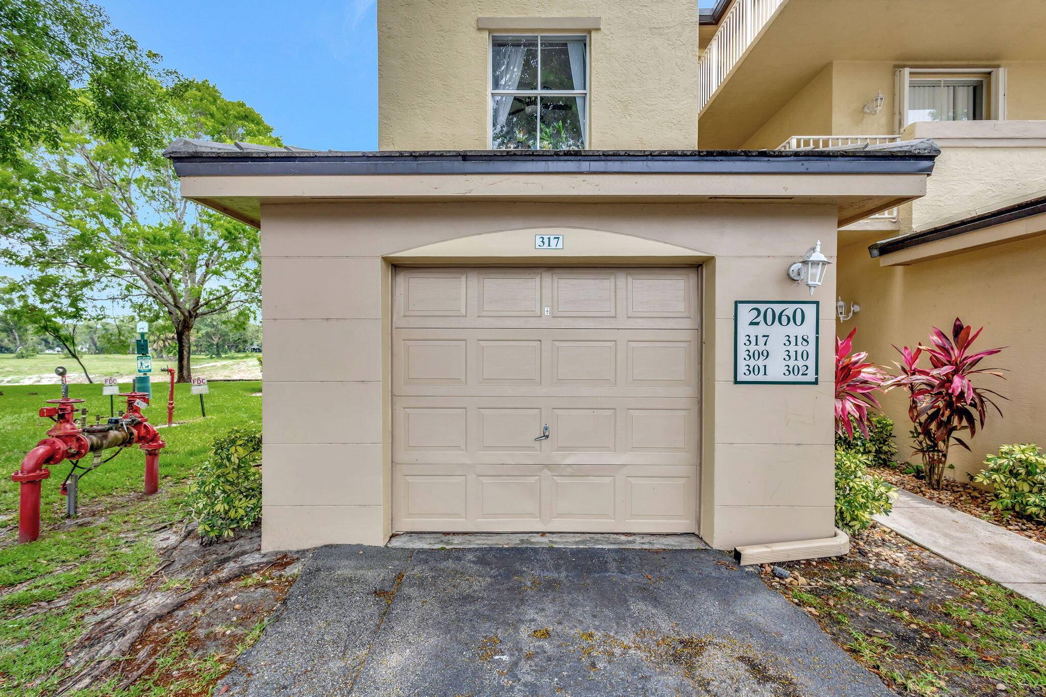 Wellington, FL 33414,2060 Greenview Shores BLVD 317