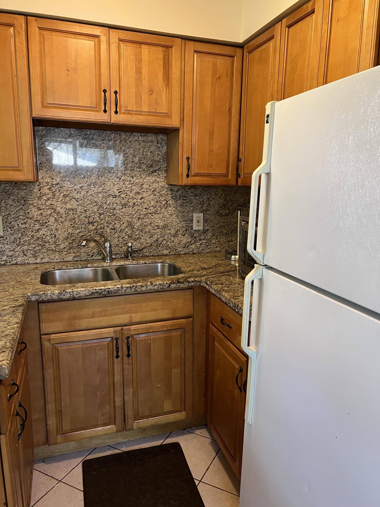 Fort Lauderdale, FL 33305,1724 NE 16th TER (Back House)