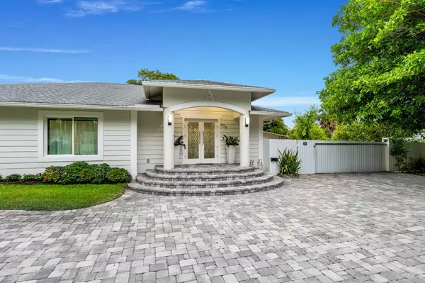 West Palm Beach, FL 33401,936 Upland RD