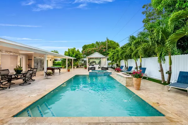 West Palm Beach, FL 33401,936 Upland RD