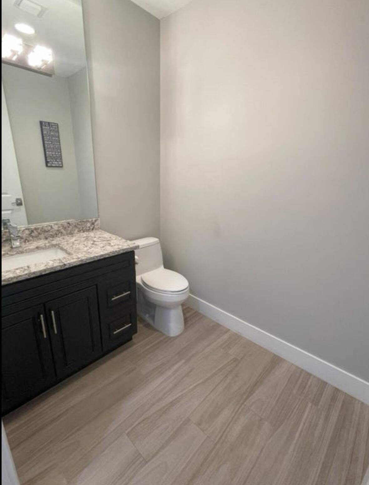 Fort Lauderdale, FL 33315,619 SW 17 ST