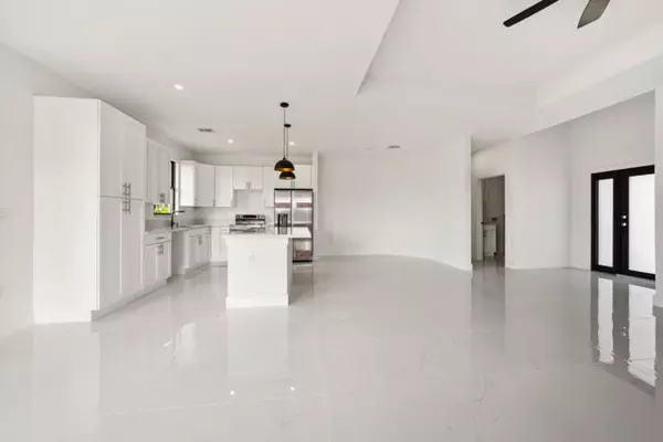 Cape Coral, FL 33993,4521 NW 34th Street